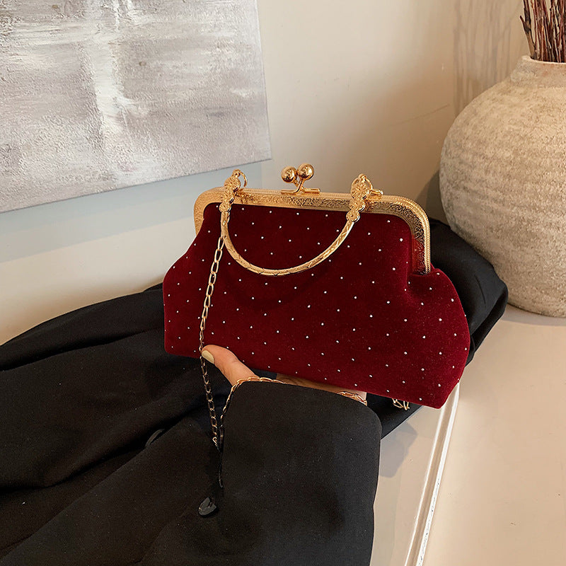Fashion Shell Crossbody Bag with Chain Strap