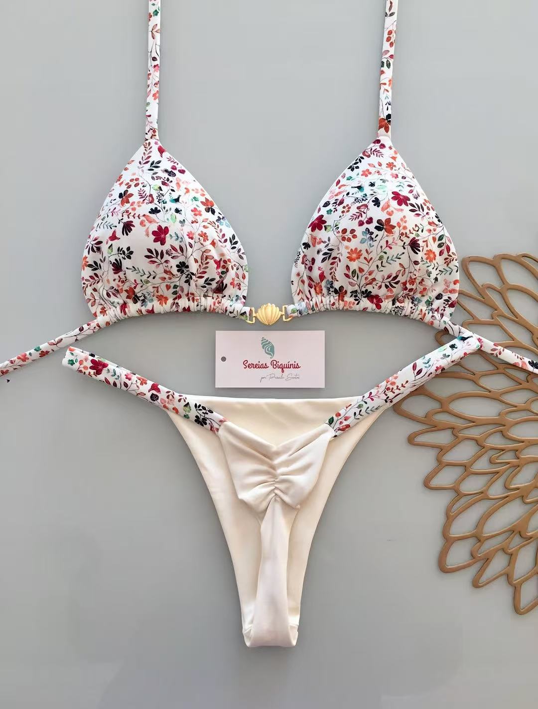 Three-piece swimming suit for ladies