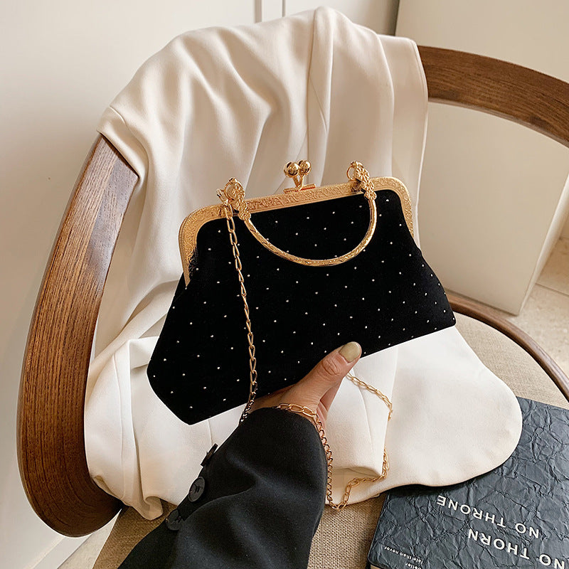 Fashion Shell Crossbody Bag with Chain Strap